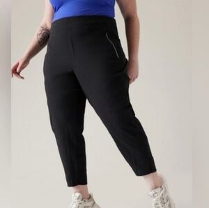 Athleta Trekkie North Jogger Black